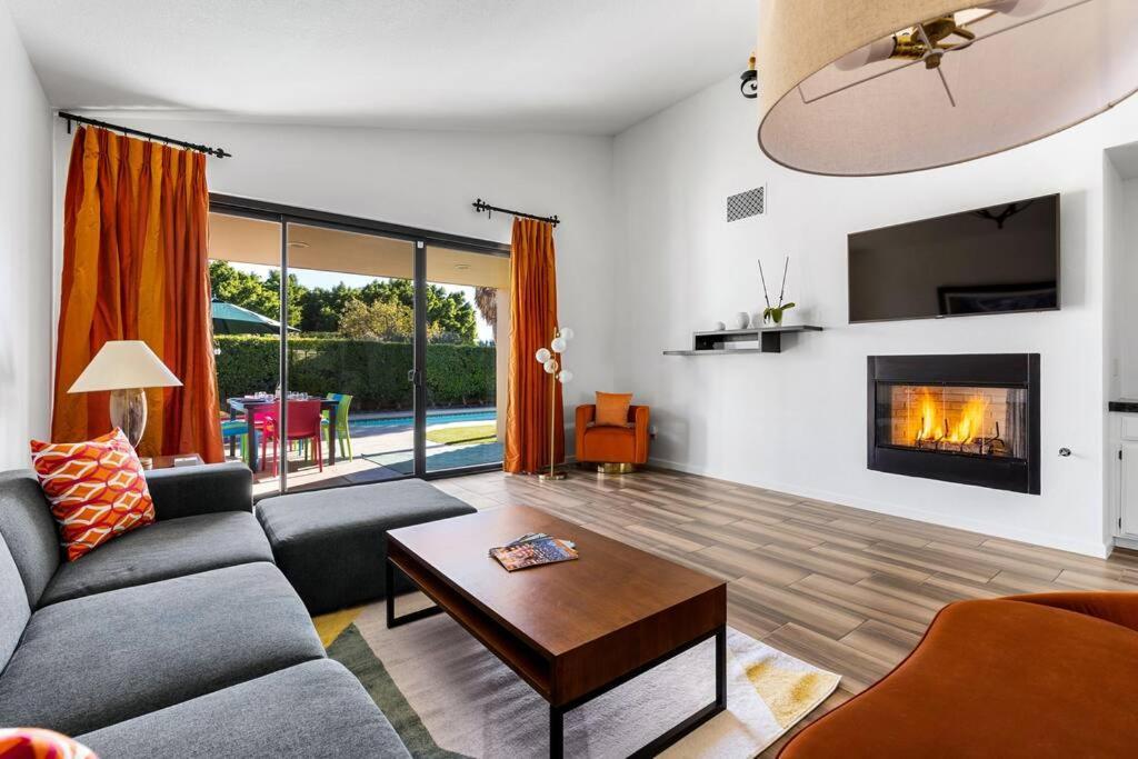 The Sunset House Pool & Spa Palm Springs Ngoại thất bức ảnh